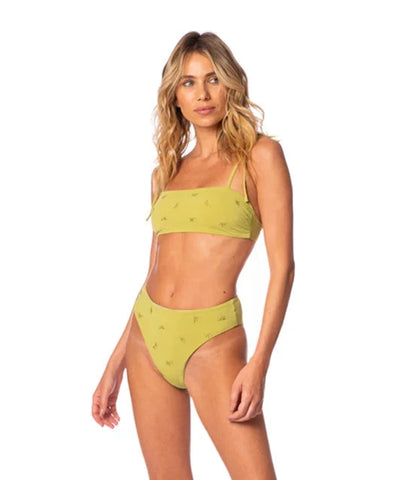 BIKINI TEMPLE CHLOE IZZIE KIBYS